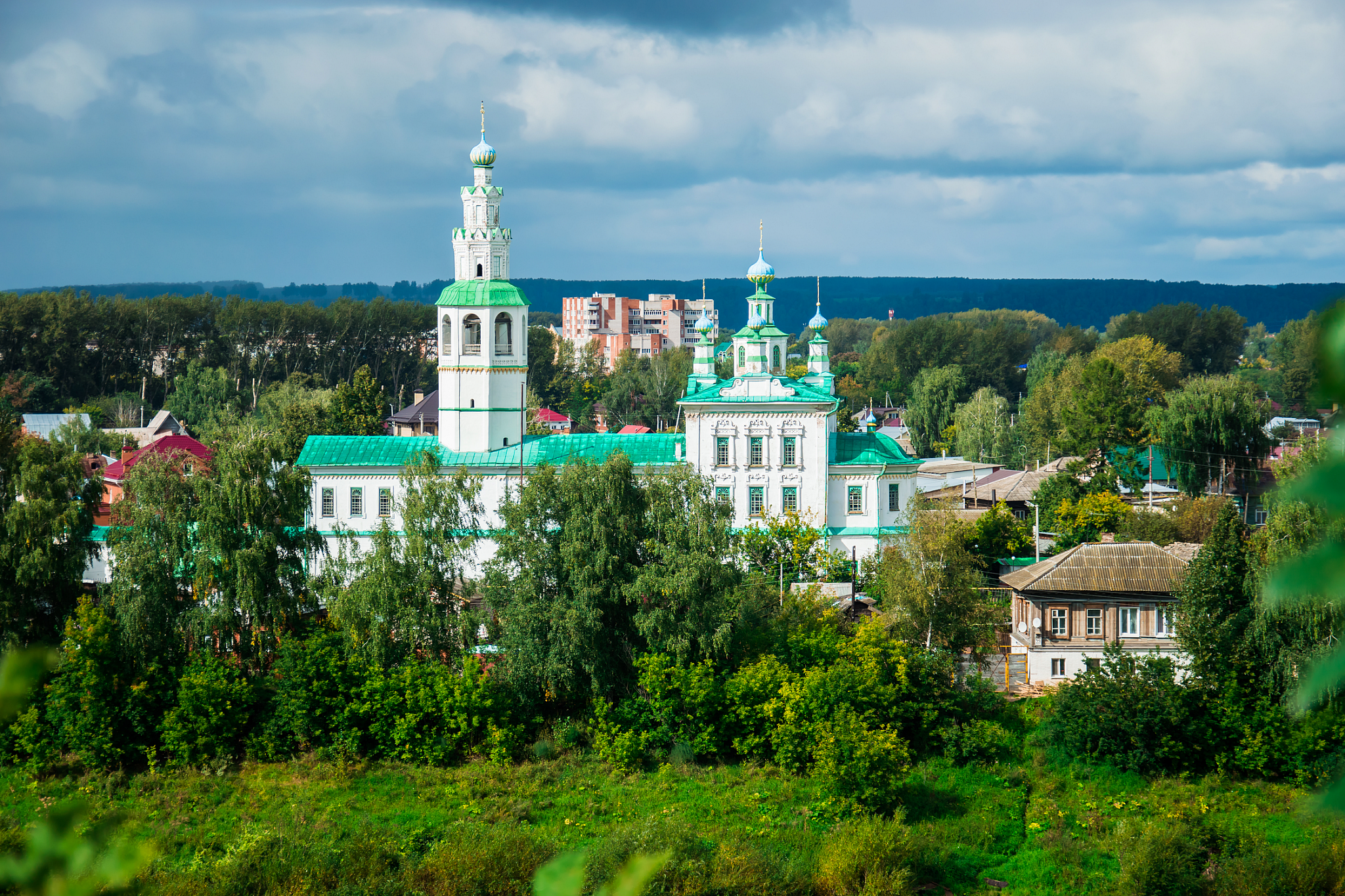 Уральские самоцветы / Россия / Направления / Туры / Туртранс-Вояж