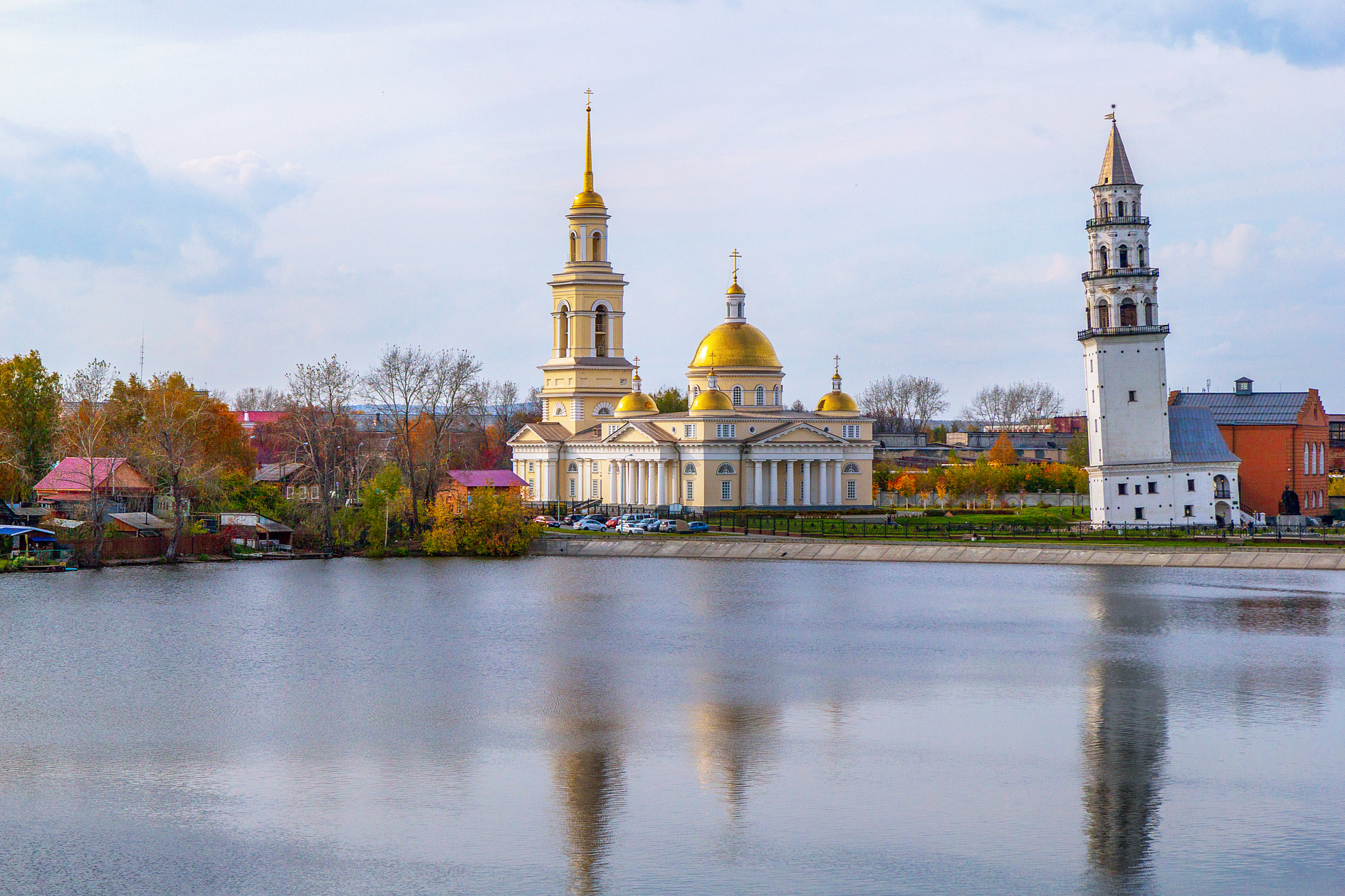 Уральские самоцветы / Россия / Направления / Туры / Туртранс-Вояж